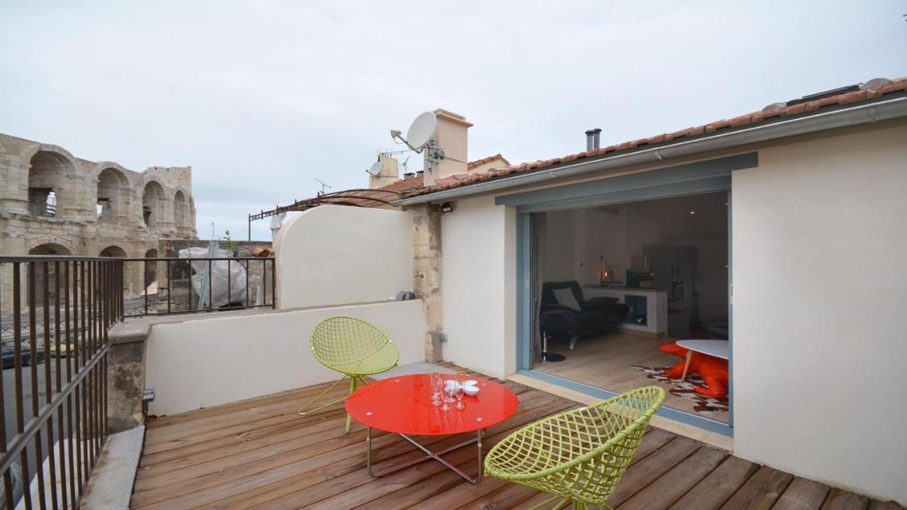 L'Escalier Rouge Villa อาร์ลส์ ภายนอก รูปภาพ